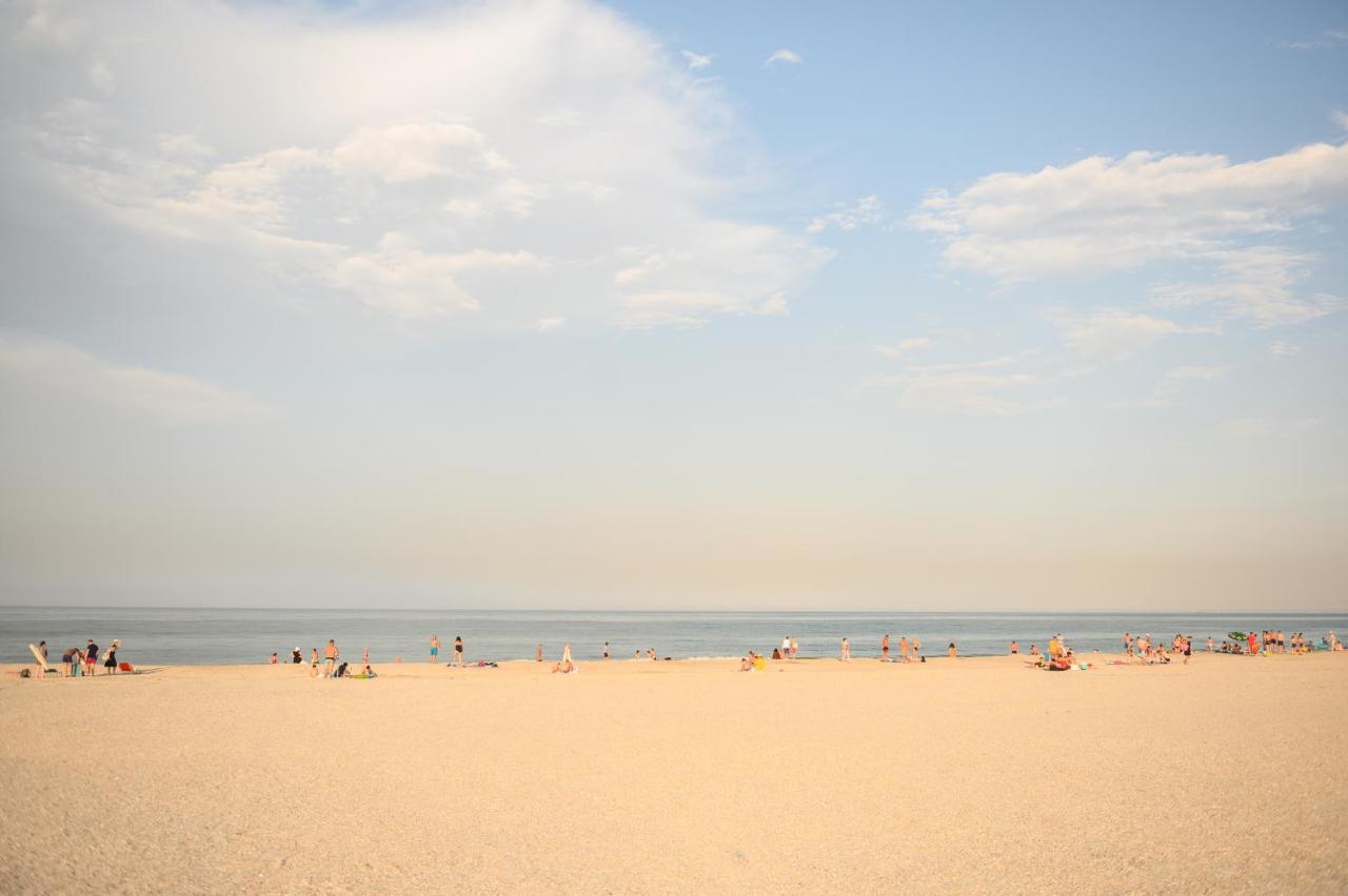 Sunset Lake Apartament 마마이아 외부 사진